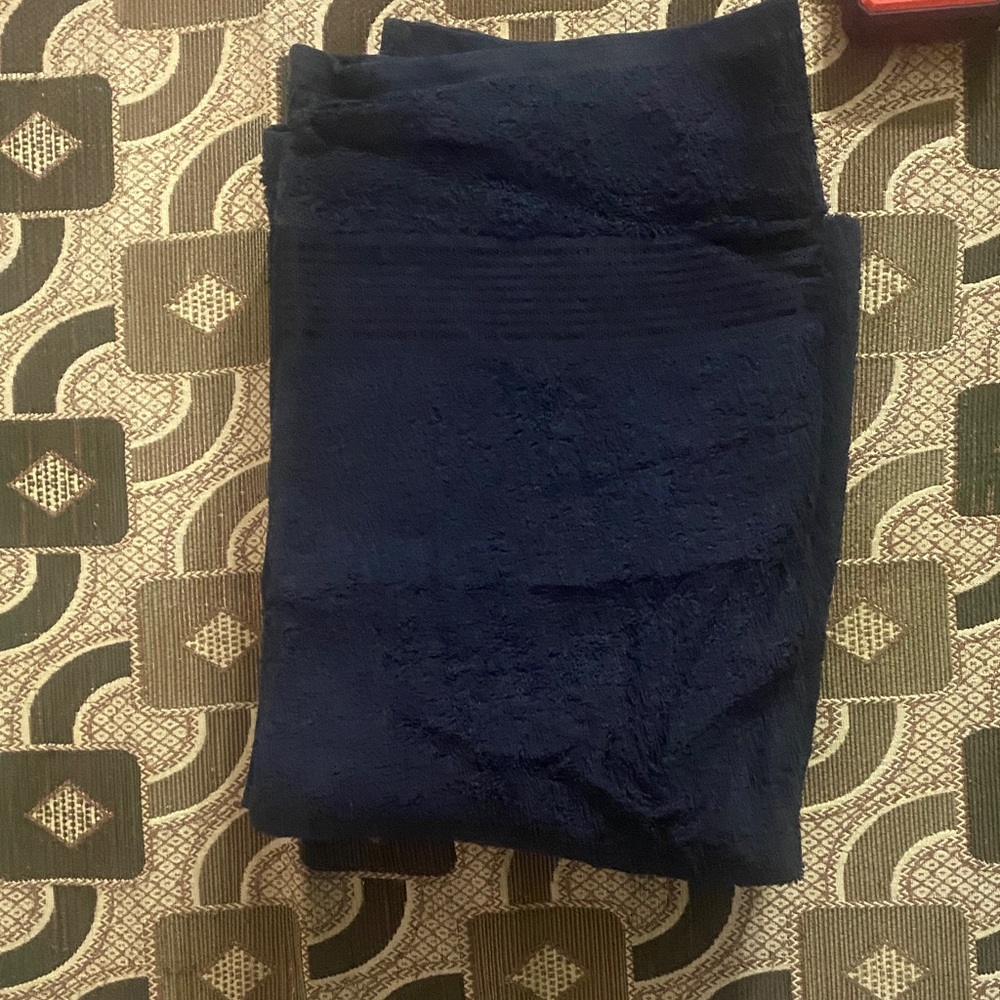 Belizzi Home 2-Pack Bath Towels – Black – 100% Cotton – Brand New